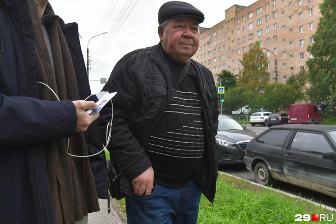 Виктор к таким очередям оказался не готов | Источник: Иван Митюшёв / 29.RU