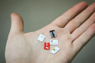 Двоих татарстанцев задержали по подозрению в работе на мошенников