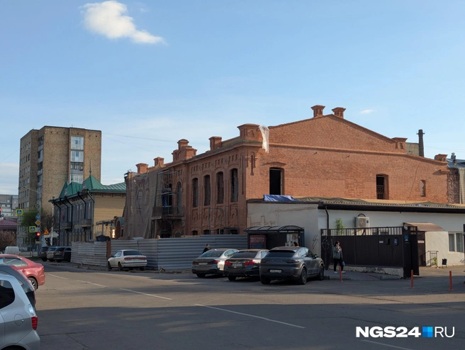 Здание на Горького продали осенью 2024 года | Источник: Мария Ленц / NGS24.RU