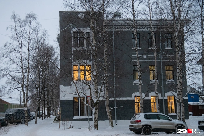 Реставраторы хотели воссоздать первоначальный облик здания | Источник: Иван Митюшёв / 29.RU