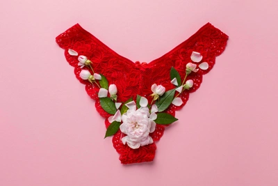 «Мозг — наш главный сексуальный орган: секс-коуч раскрыл 9 секретов идеальной прелюдии