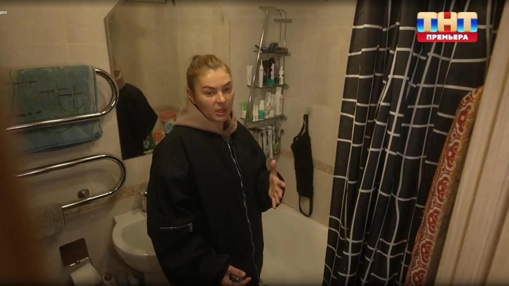 Екатерина боится засыпать из-за пугающего спутника