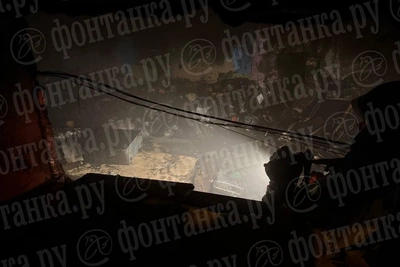 Fire at Humanitarian Aid Point on Kantemirovskaya Street