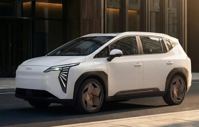 UMO 5 будут предлагать и частным лицам, но основной спрос ожидается от такси и каршеринга | Источник: Auto.ru