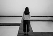 «Потеряла себя, но где? Была общительной красоткой, а теперь чувствую себя невидимкой»