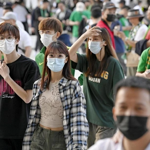 Қытайда маска режимі қайтадан енгізілді. Себебі неде?