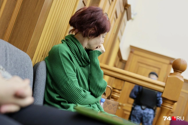 Лариса Чертова плакала в суде. Гибель Владимира Кирсанова по-прежнему не дает ей прийти в себя | Источник: Наталья Лапцевич