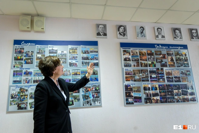 Здесь, например, размещены фотографии директоров гимназии | Источник: Владислав Лоншаков / E1.RU