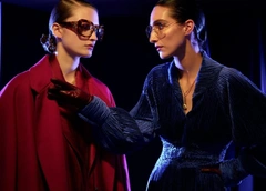 Модный дайджест на октябрь 2025: утонченный дизайн, дерзкие эксперименты и другие тренды в коллекциях брендов