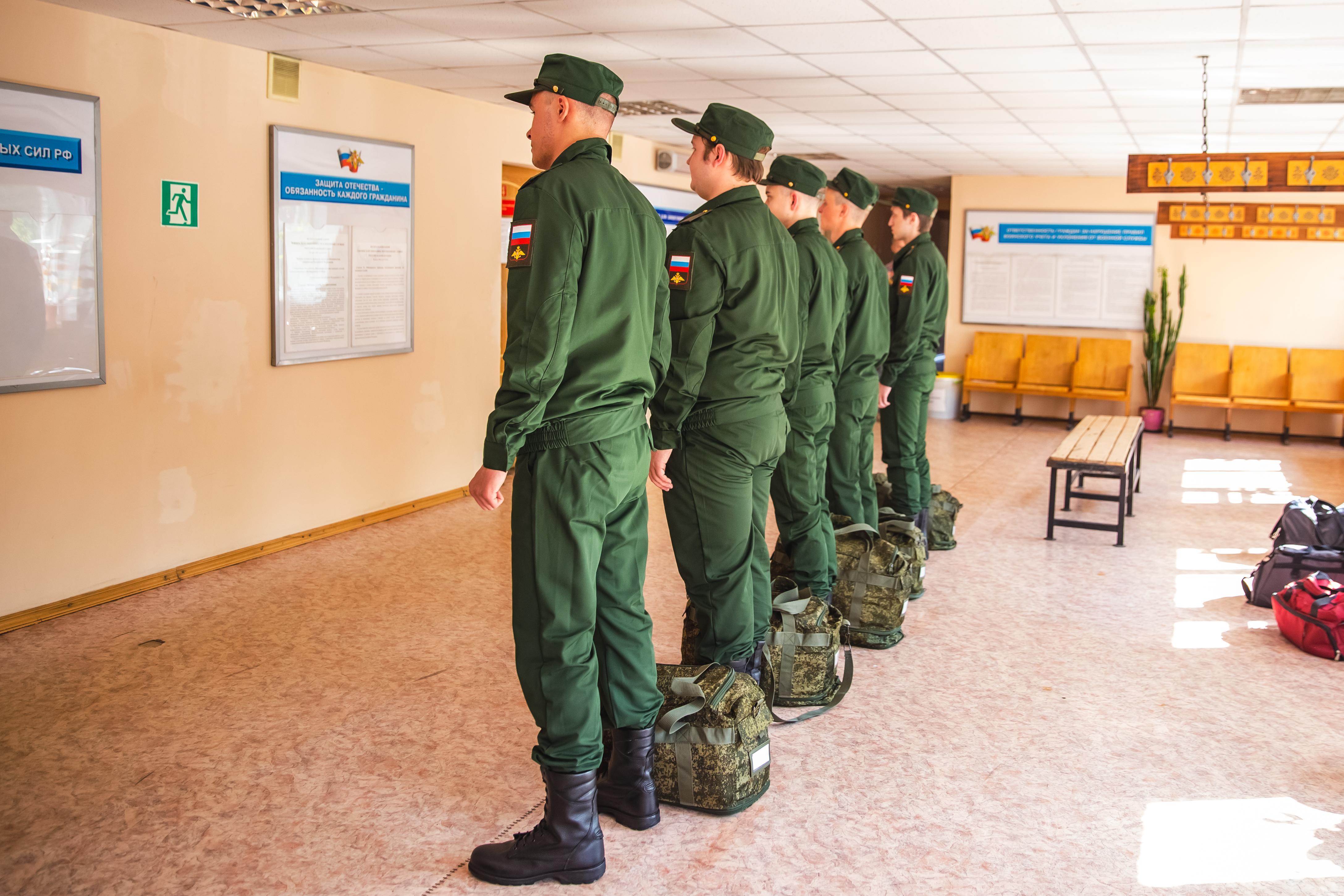 Получили отсрочку даже без явки в военкомат: как работает новая система призыва