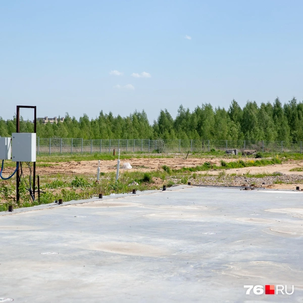 За ним размещалась торговая зона под открытым небом | Источник: Кирилл Поверинов / 76.RU