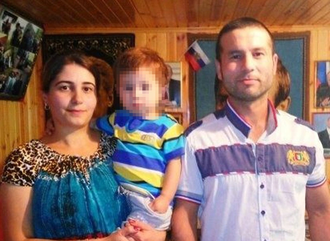 Владимирцы, назвавшие сына Путиным, решили вернуть ребенку прежнее имя | ya62.ru