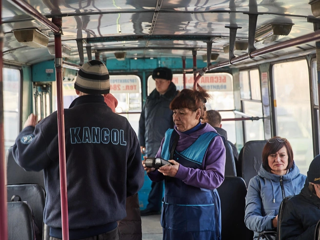 Четыре транспортные компании направили в мэрию предложения по изменению тарифов | Источник: Александр Ощепков / NGS.RU