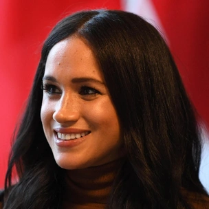 Меган Маркл скопировала снимки принцессы Дианы для обложки журнала