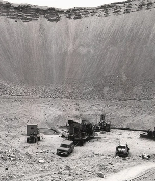 История одной фотографии: ядерный мегакратер в Неваде, 1962