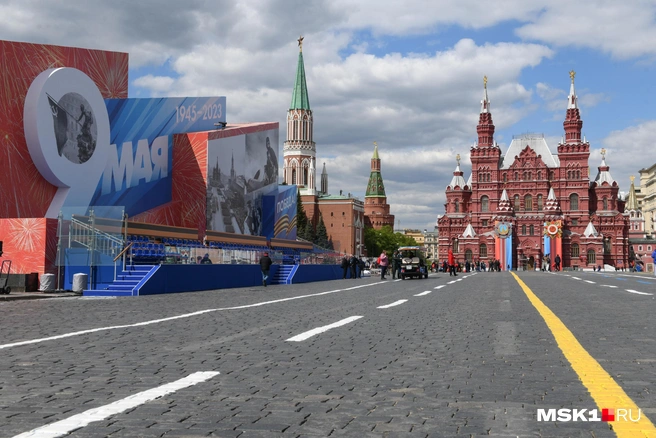 Пилоты окрасят небо над Москвой в цвета российского флага | Источник: Артем Устюжанин / MSK1.RU