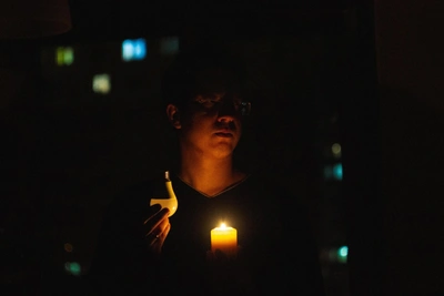 В Омске вечером 11 марта отключили свет в 15 домах