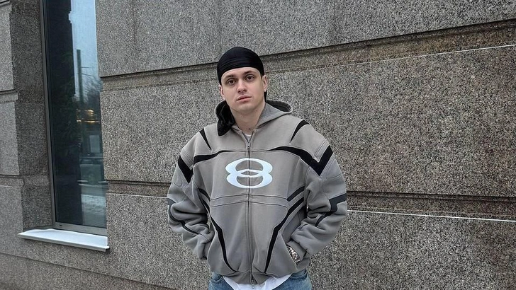 Слава Бустер | www.starhit.ru