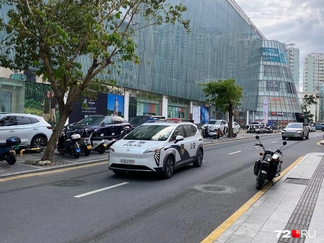 Полиция не спешит обращать внимание на нарушителей | Источник: Елизавета Ч.