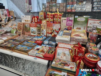 Сладости и сувениры | Источник: Серафима Путиева / MSK1.RU