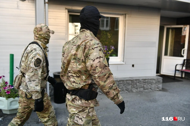 После того как силовики пришли в офис, редакция перестала выходить на связь | Источник: Дмитрий Емельянов / E1.RU