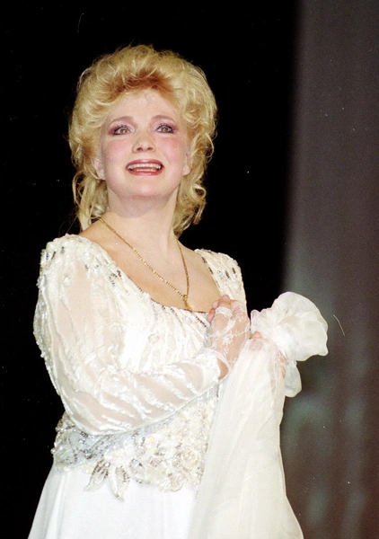 Екатерина Шаврина | www.starhit.ru