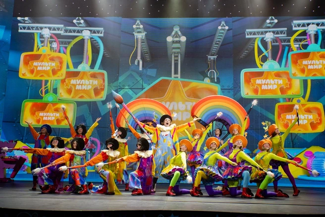 Новогодний семейный мюзикл понравится взрослым и детям | Источник: «Елка телеканала „Мульт“»