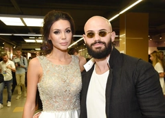 Оксана Самойлова: «В большом доме живет Джиган, а я переехала. Почему? Спросите у него»