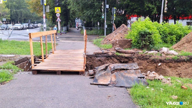 Один из временных мостов на месте происшествия | Источник: Мария Борзева / 62.RU