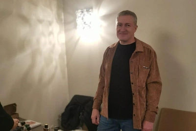 Siberian Warehouse Worker Becomes Niche Perfumer