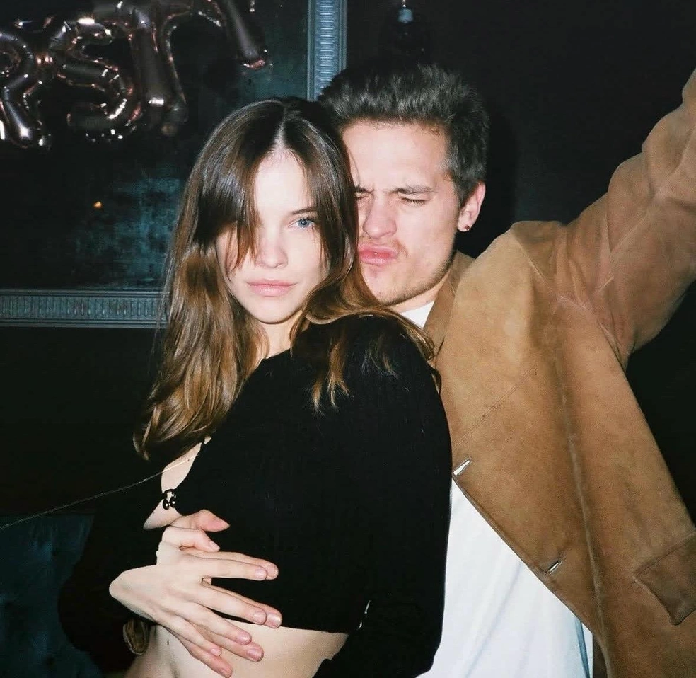 Барбара Палвин и Дилан Спроус очень сблизились в ковид  | Источник: realbarbarapalvin / Instagram (экстремистская организация, деятельность запрещена на территории РФ)