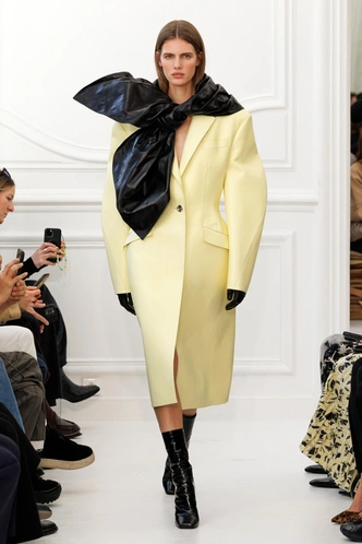 Givenchy | Источник: Legion Media
