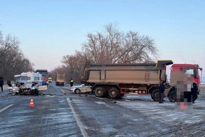 Двое пострадали в аварии с грузовиком на Ставрополье