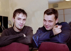 «Разбудили всех, пели песни «Руки Вверх!»: проверь, насколько хорошо ты знаешь репертуар любимой группы