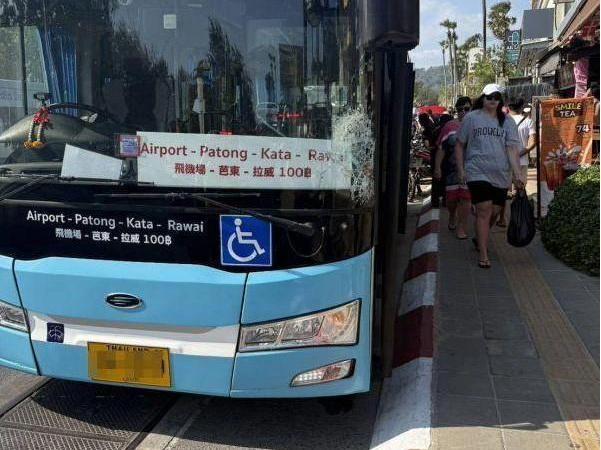 Водитель не успел затормозить перед наездом | Источник: Khao Phuket
