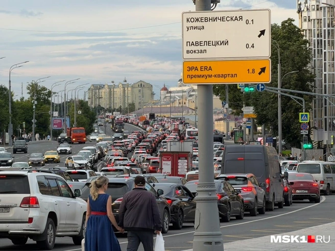 Нет движения в районе Садового кольца: москвичи пожаловались на «ад» на дорогах | Источник: Екатерина Рябчук / MSK1.RU