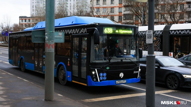 В 2026 году продолжать запустят московские автобусы в область вместо подмосковных | Источник: Артем Устюжанин / MSK1.RU