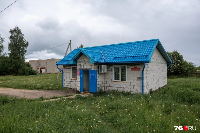 Раньше в Березняках было два продовольственных магазина, но сейчас работает только один  | Источник: Александр Куренной / 76.RU