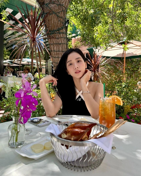 Источник: соцсети sooyaaa__