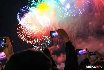 Фейерверки во время атаки БПЛА возмутили сочинцев