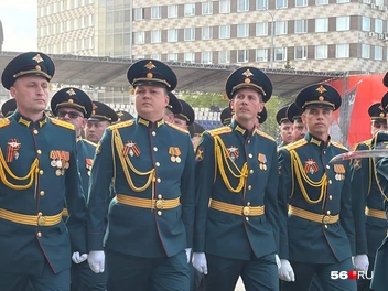 Участники пешего марша не один месяц репетировали его | Источник: Николай Сальников / 56.RU