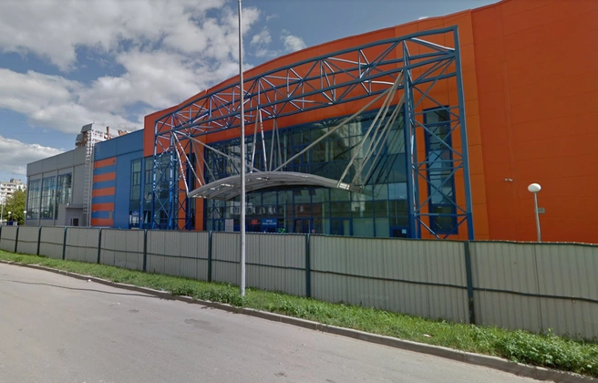 Посещать спорткомплекс пока нельзя | Источник: maps / google.ru