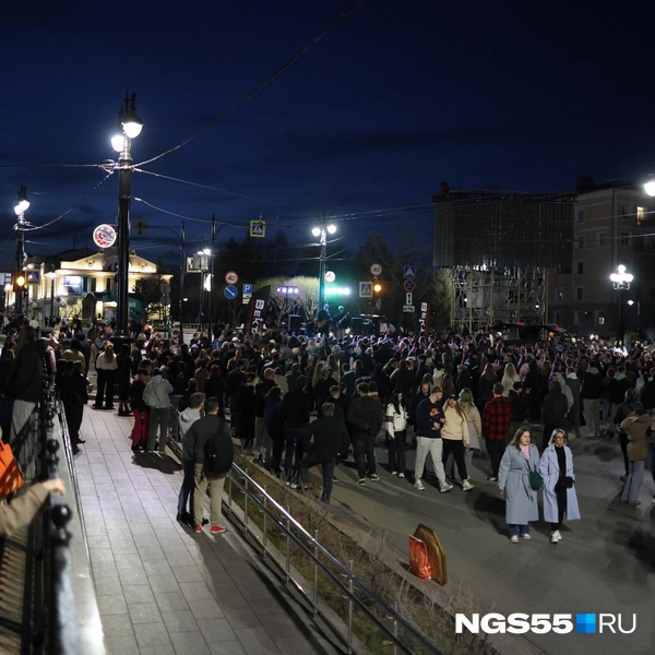 В этом году улицу перекрыли раньше обычного | Источник: Евгений Софийчук / NGS55.RU