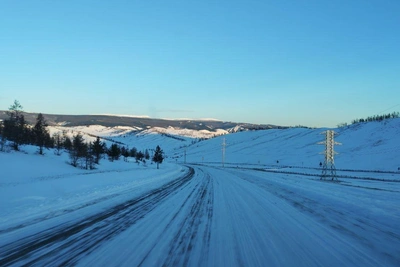 Иркутянин запечатлел безлюдную переправу на Ольхон в декабре