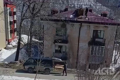 В Долинском районе разбирают пустующие двухэтажки