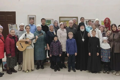 В Глазове открылась выставка «Город на ладони»
