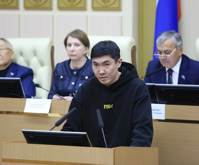 Денис Ноговицын | Источник: Василий Кононов / пресс-служба Госсобрания Ил Тумэн