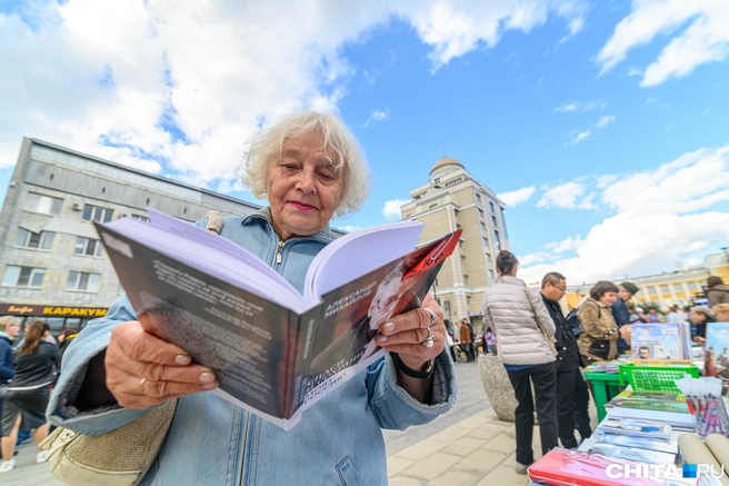 На празднике можно будет купить уникальные книги | Источник: Олег Фёдоров / CHITA.RU