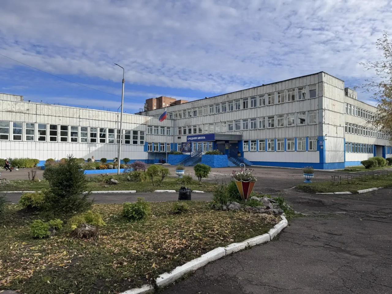 Родители трех семиклассниц заплатят 70 тысяч рублей за избиение второклассницы