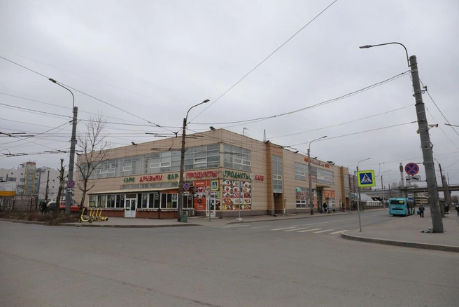 В Петербурге выставлен на продажу торговый центр «Софийский» | Источник: АКЦИОНЕРНОЕ ОБЩЕСТВО «РОССИЙСКИЙ АУКЦИОННЫЙ ДОМ»